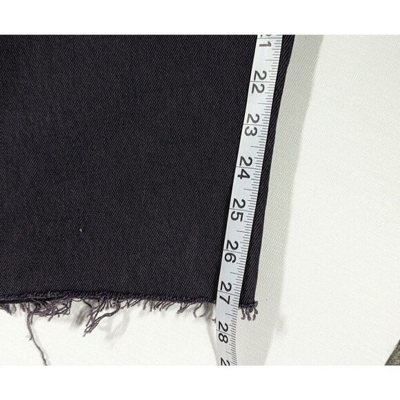 asos DESIGN US Size 24 Dark Rinse Cut Off Jeans - Picture 9 of 9